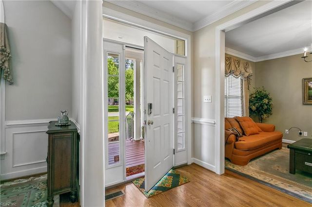 500 Meherrin RN, Yorktown, VA 23693