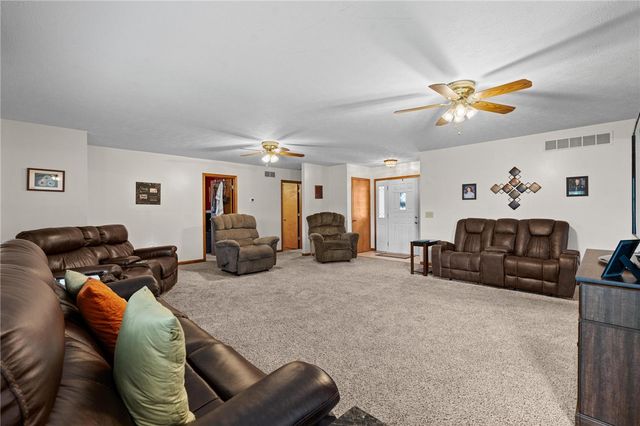3984 Morningside Circle, Moorefield Twp, OH 45502