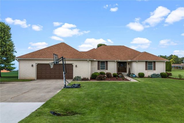 3984 Morningside Circle, Moorefield Twp, OH 45502
