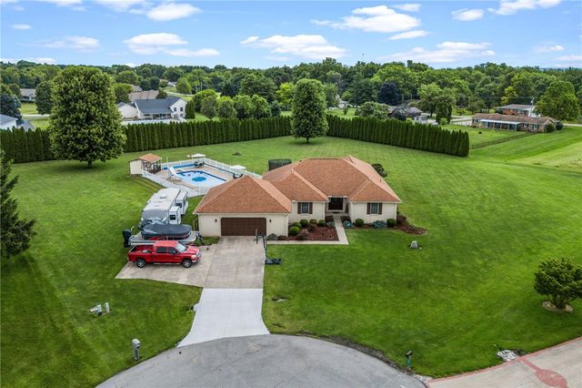3984 Morningside Circle, Moorefield Twp, OH 45502