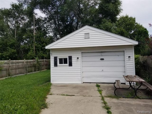 7267 William Street, Taylor, MI 48180