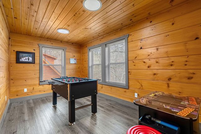 1012 Ravens Ford Way, Sevierville, TN 37876