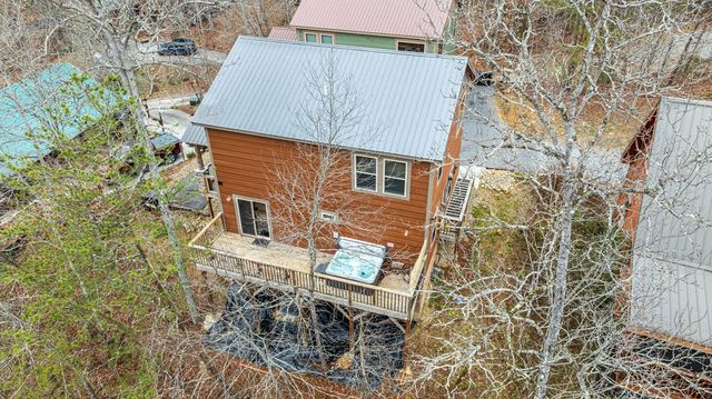 1012 Ravens Ford Way, Sevierville, TN 37876