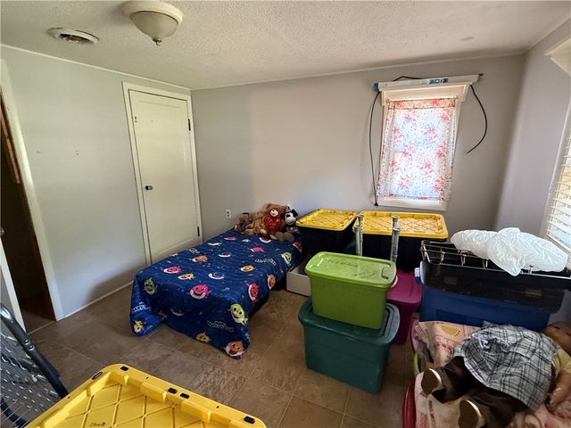 144 Scott Rd, Menallen Twp, PA 15468
