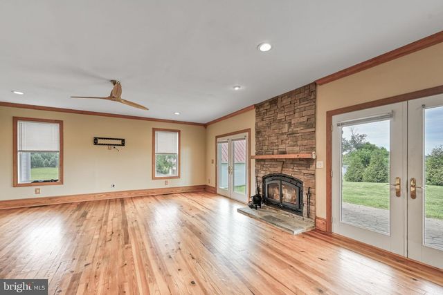8303 ZACHARY TAYLOR HWY, Mineral, VA 23117