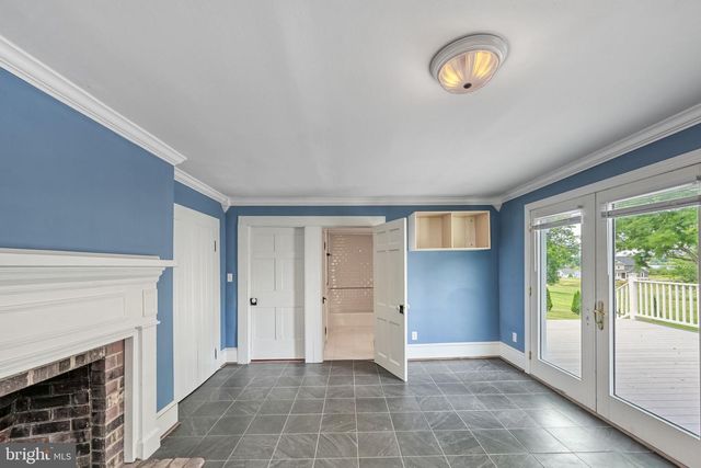 8303 ZACHARY TAYLOR HWY, Mineral, VA 23117