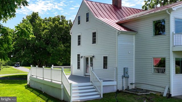 8303 ZACHARY TAYLOR HWY, Mineral, VA 23117