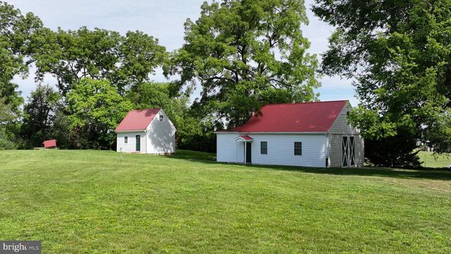 8303 ZACHARY TAYLOR HWY, Mineral, VA 23117