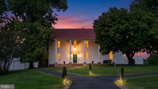 8303 ZACHARY TAYLOR HWY, Mineral, VA 23117