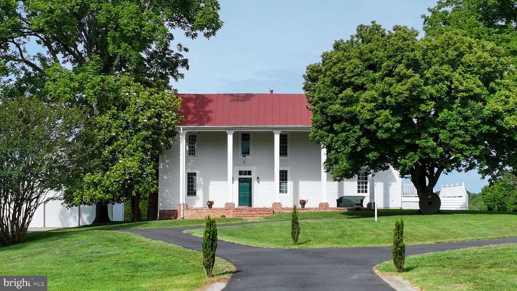 8303 ZACHARY TAYLOR HWY, Mineral, VA 23117