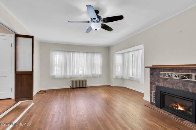 323 Florence Road, Middletown, NJ 07748