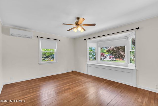 323 Florence Road, Middletown, NJ 07748