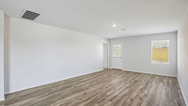 156 Wyatt WAY, Jarrell, TX 76537