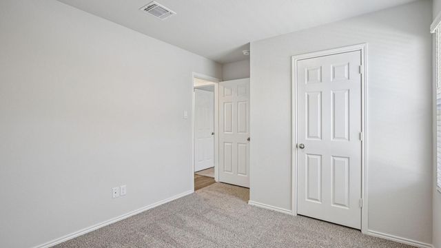 156 Wyatt WAY, Jarrell, TX 76537