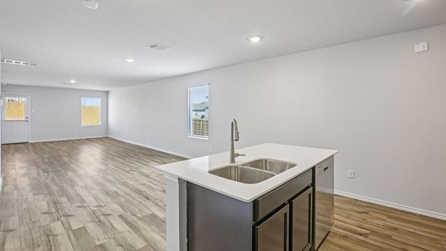 156 Wyatt WAY, Jarrell, TX 76537
