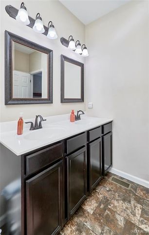 261 Rockport Drive, Troy, MO 63379