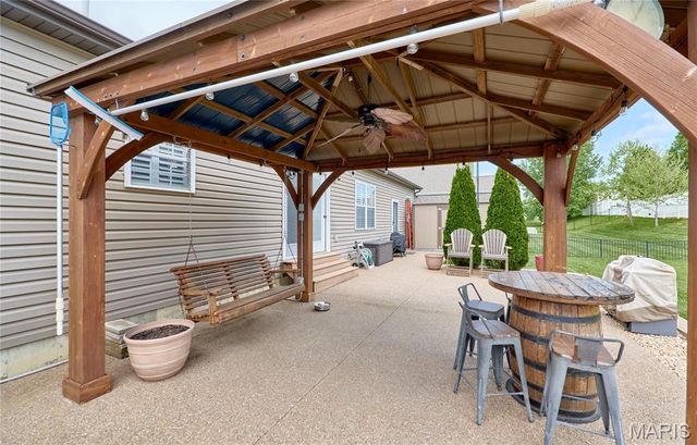 261 Rockport Drive, Troy, MO 63379