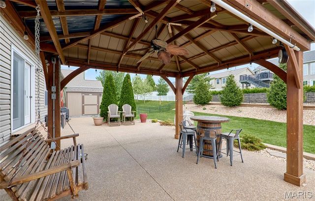 261 Rockport Drive, Troy, MO 63379