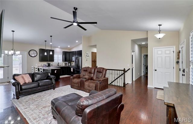 261 Rockport Drive, Troy, MO 63379