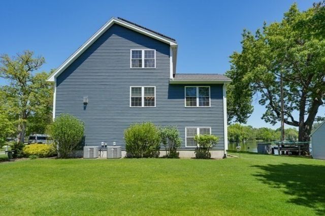 15 Fitz Terrace, Wilmington, MA 01887