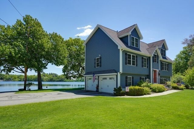 15 Fitz Terrace, Wilmington, MA 01887