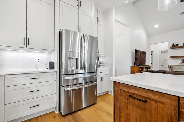 8028 N Shoreline Boulevard, Benton, AR 72019