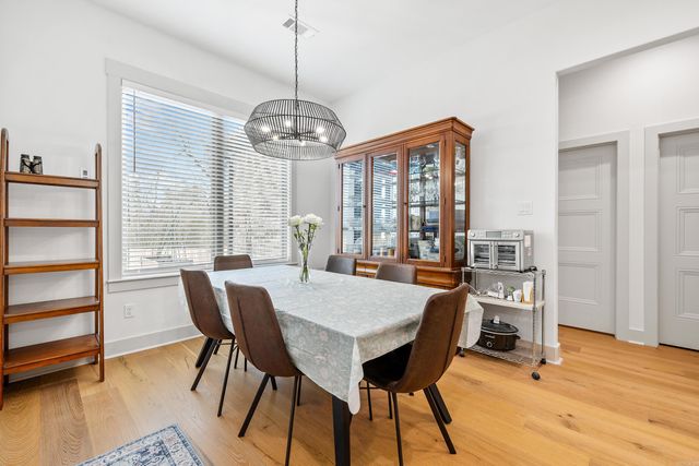 8028 N Shoreline Boulevard, Benton, AR 72019