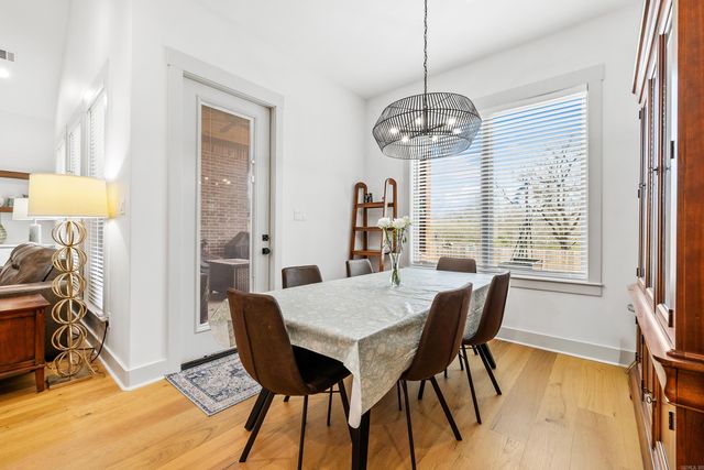 8028 N Shoreline Boulevard, Benton, AR 72019