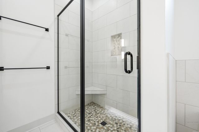 8028 N Shoreline Boulevard, Benton, AR 72019