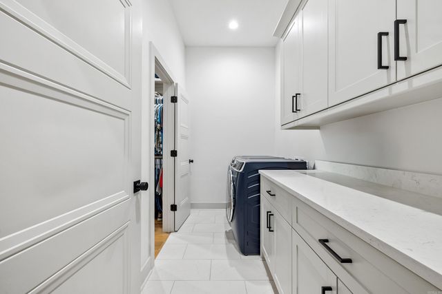 8028 N Shoreline Boulevard, Benton, AR 72019