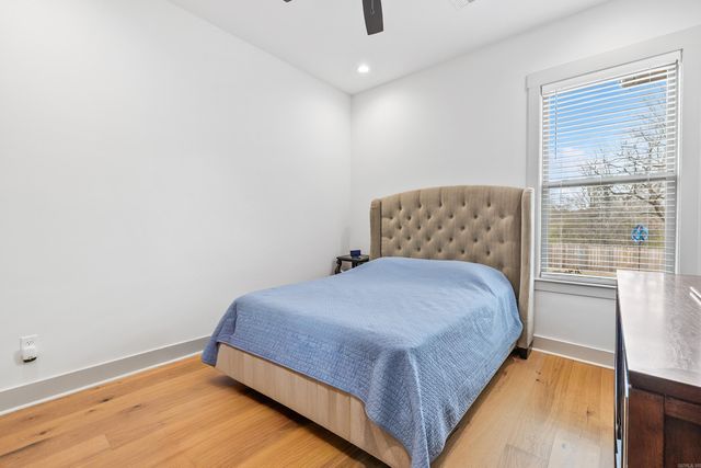 8028 N Shoreline Boulevard, Benton, AR 72019