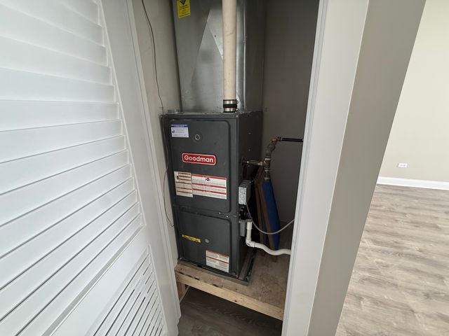 7437 Randolph Street, Forest Park, IL 60130