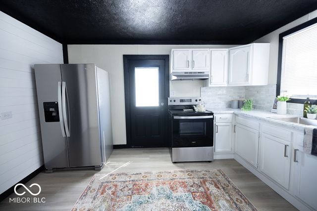 108 N Summit Street, Summitville, IN 46070