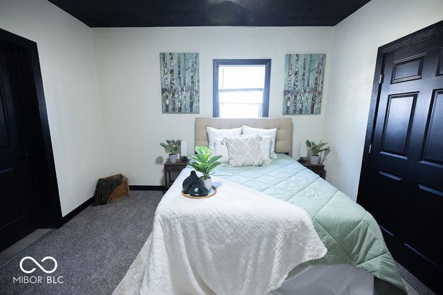 108 N Summit Street, Summitville, IN 46070