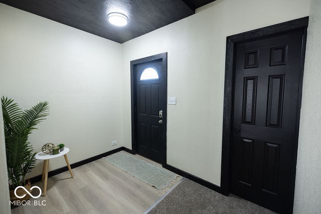 108 N Summit Street, Summitville, IN 46070