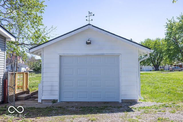 108 N Summit Street, Summitville, IN 46070