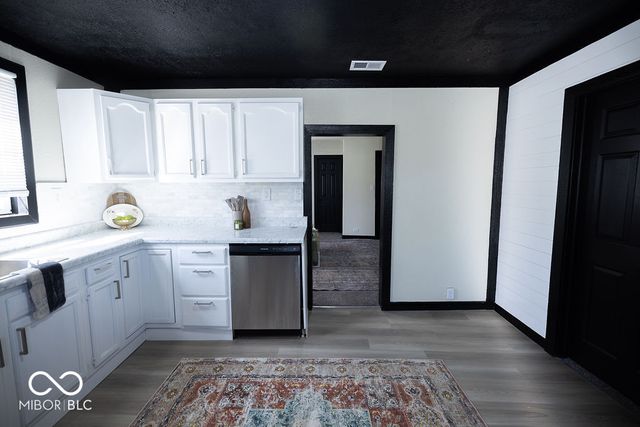 108 N Summit Street, Summitville, IN 46070