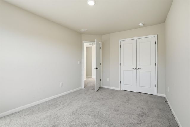 717 Hadley Place, Enoree, SC 29335