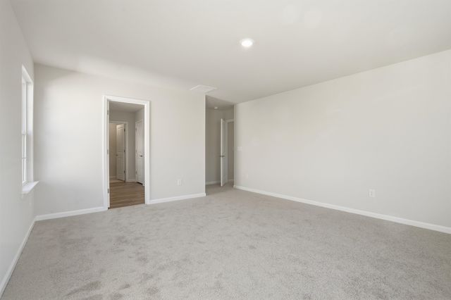 717 Hadley Place, Enoree, SC 29335