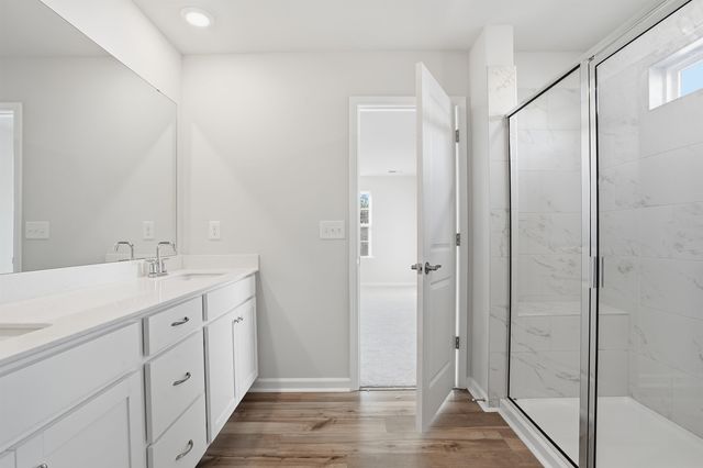 717 Hadley Place, Enoree, SC 29335