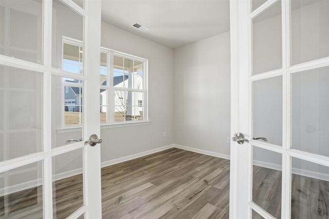 717 Hadley Place, Enoree, SC 29335