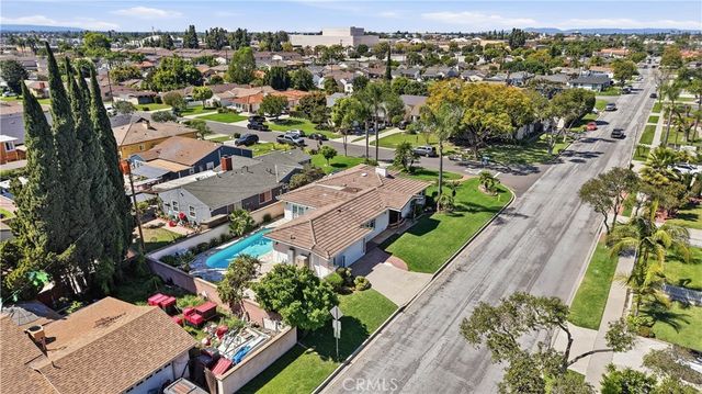 10802 Hasty, Downey, CA 90241