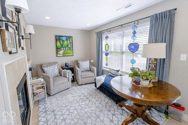 12139 Black Hills Drive, Fishers, IN 46038