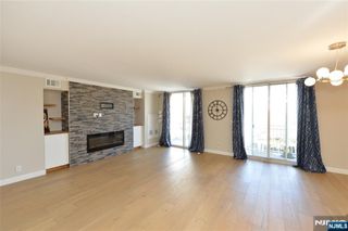 1055 River Road 310, Edgewater, NJ 07020