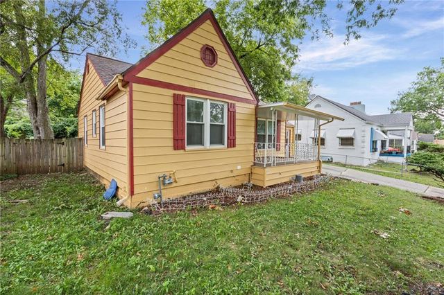 6318 Bellefontaine Avenue, Kansas City, MO 64132