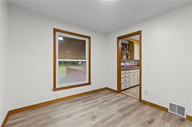 6318 Bellefontaine Avenue, Kansas City, MO 64132