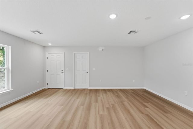 2107 SUANEE AVENUE, Eustis, FL 32726