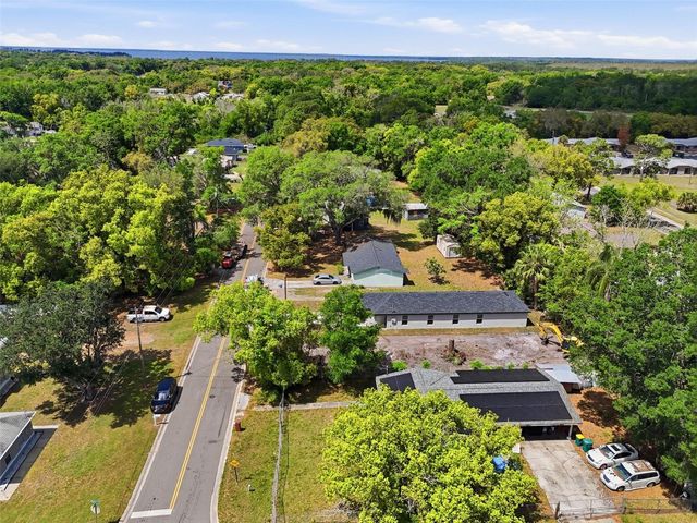 2107 SUANEE AVENUE, Eustis, FL 32726