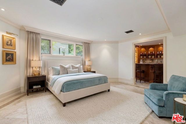 209 S Anita Avenue, Los Angeles, CA 90049