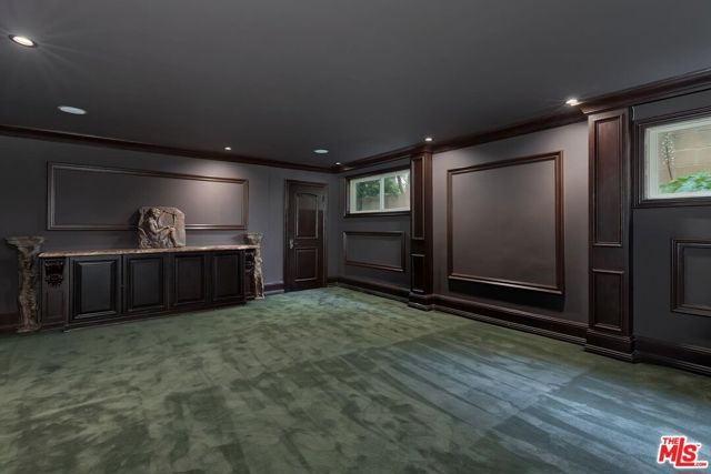 209 S Anita Avenue, Los Angeles, CA 90049